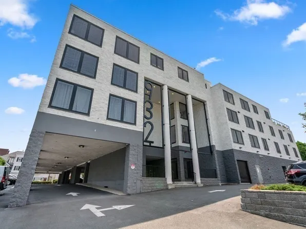 932 Broadway #302, Chelsea, MA 02150