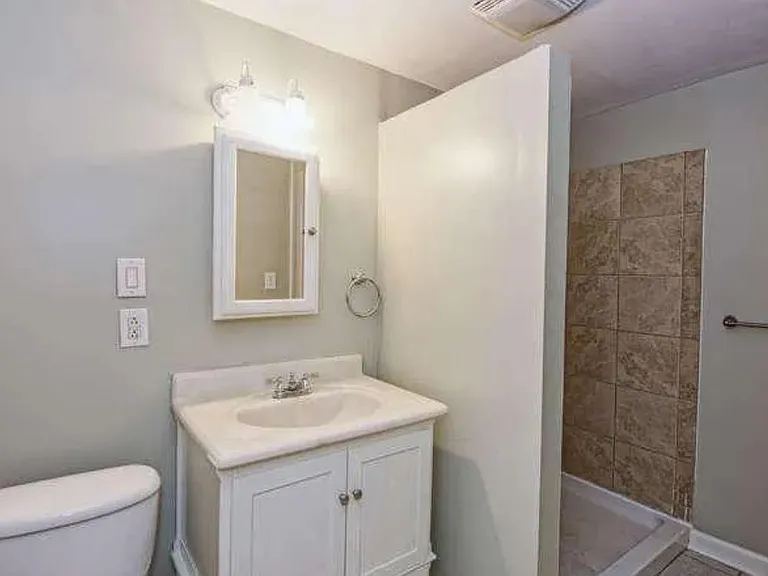 632 Boger St #B — Photo 2