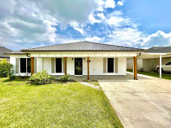 352 Daralyn Dr, Houma, LA 70363