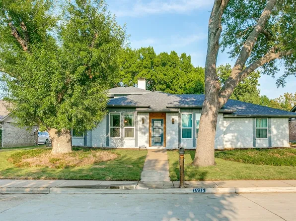 1915 Maxwell Dr, Lewisville, TX 75077