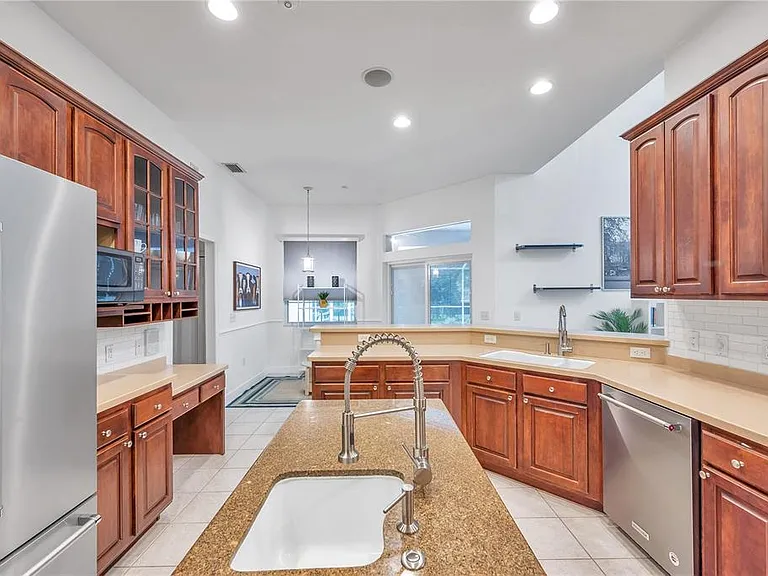 1507 W Windhorst Rd — Photo 24