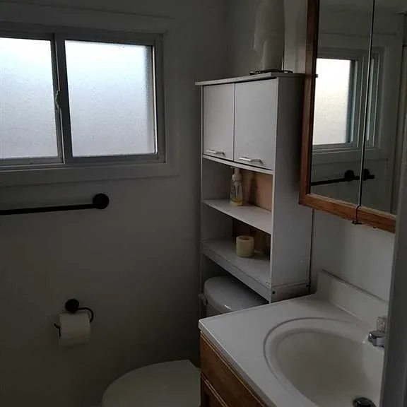 237 Bradley Ave — Photo 15