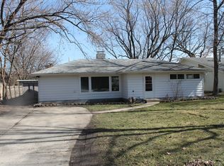 33517 N Greentree Rd, Grayslake, IL 60030