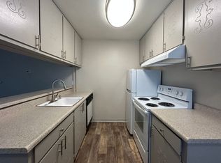 2114 H Street, Sacramento, Sacramento, CA 95816