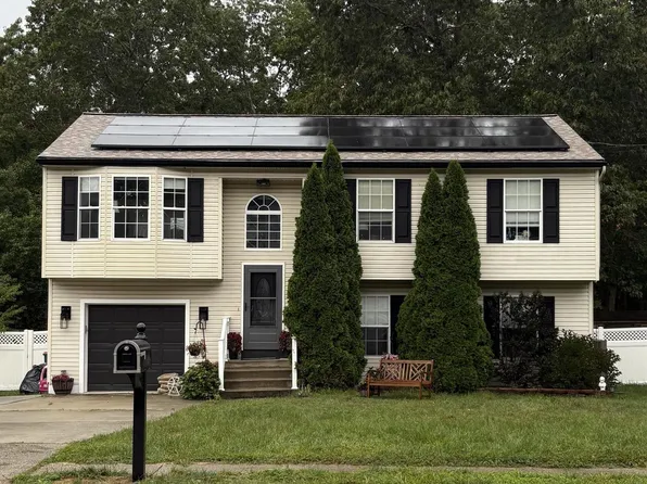 403 S Zenia Ave, Galloway, NJ 08205