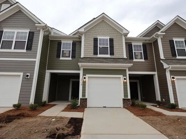 2718 Yeager Dr NW, Concord, NC 28027