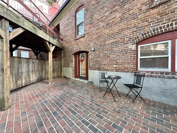 801 W McGee St Unit 4, Greensboro, NC 27401