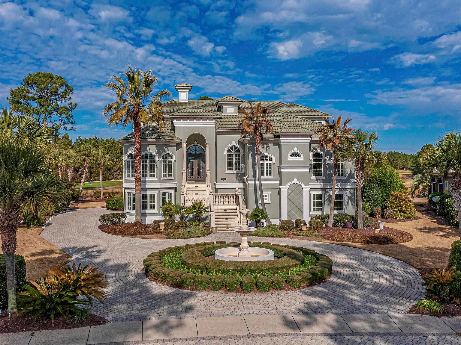 8675 Bella Vista Cir