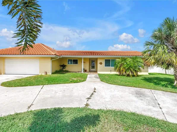 5403 Aloha Dr, Saint Pete Beach, FL 33706