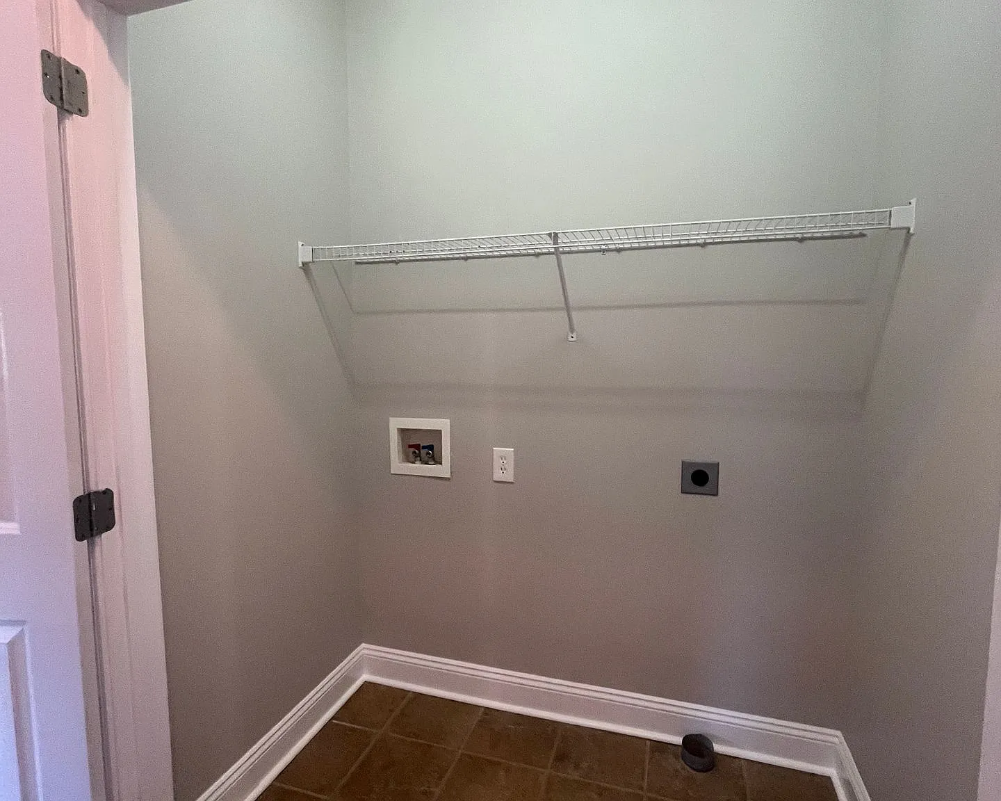 128 Bentwood Cir — Photo 3