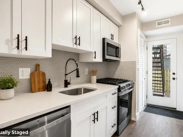 1526 2nd St SW, Washington, DC 20024