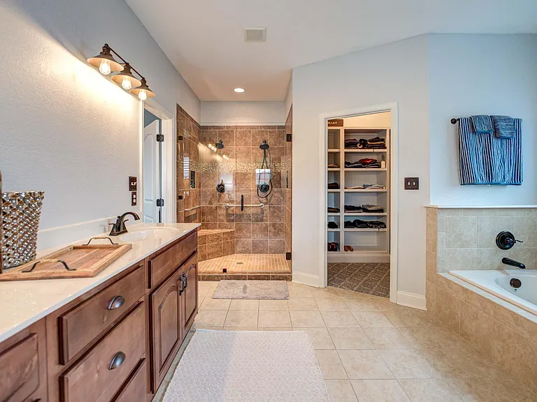 1432 Park Place Ave — Photo 10