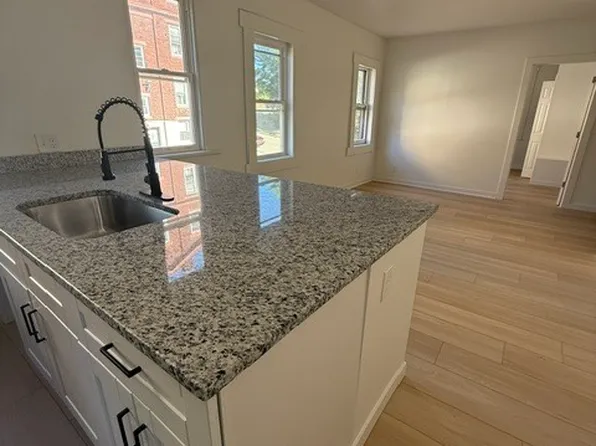 311 Hilton Pl, Cincinnati, OH