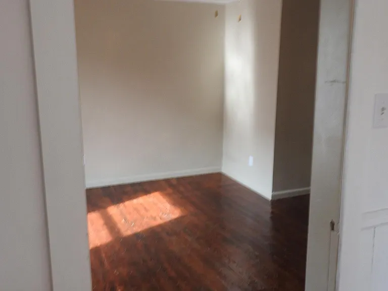 310 Gold Ave NW — Photo 5