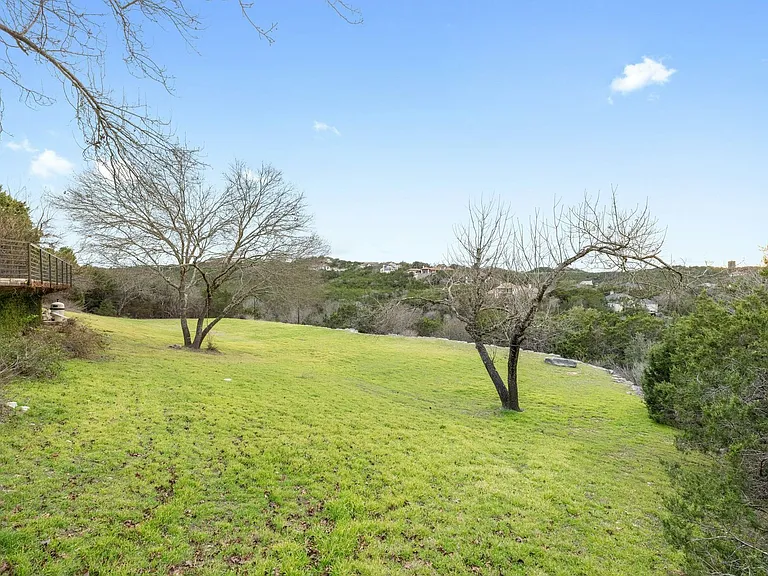7905 Brightman Ln — Photo 40