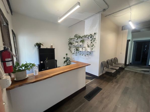 1784 May St #1