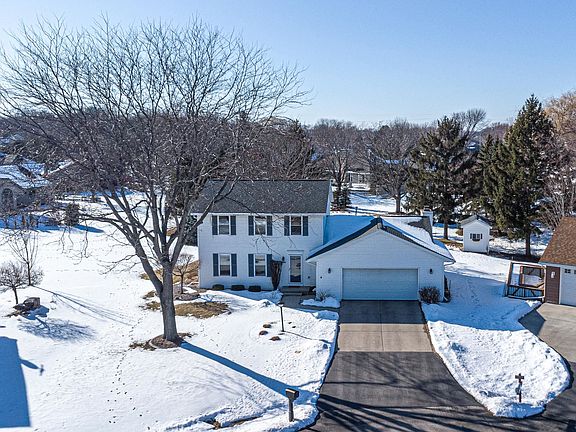 3rd image of N9639 Crystal Ct