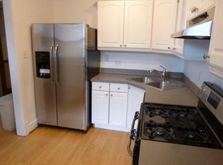 3614 N Paulina St APT 3, Chicago, IL 60613