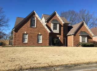 1727 Candle Ridge Dr, Cordova, TN 38016