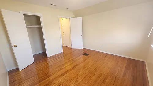 265 Norton St Photo 1