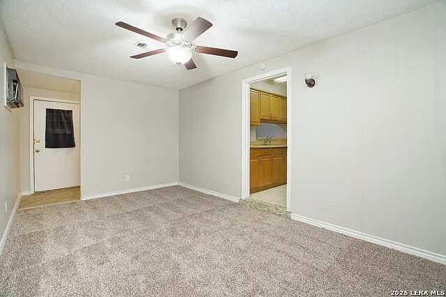 7019 Greenberry Dr — Photo 5