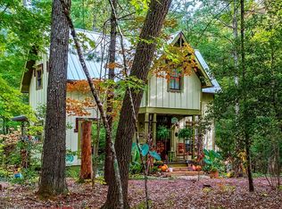 129 Offler St, Rugby, TN 37733