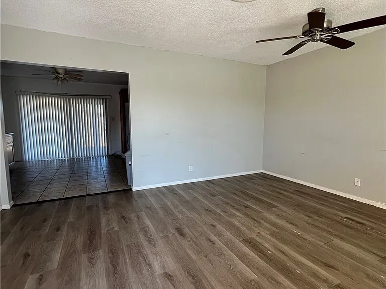 7142 Church Ave — Photo 3