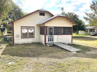 303 milam, Pettus 78146
