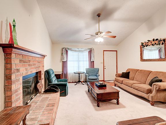 5th image of 1142 Whitesburg Dr
