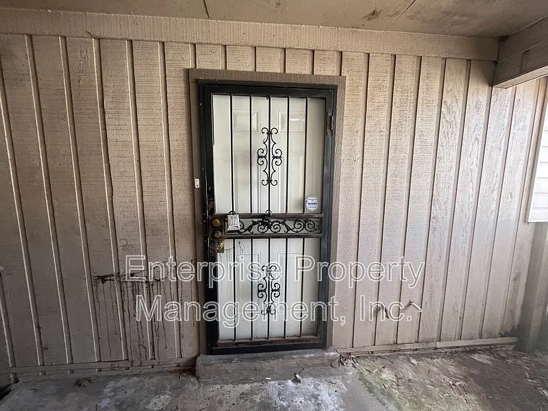 2 bed, 2.0 bath, 960 sqft, $950 — Photo 3