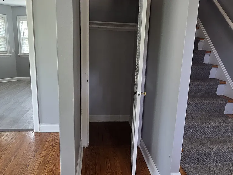 5572 N Bethmaur Ln — Photo 23