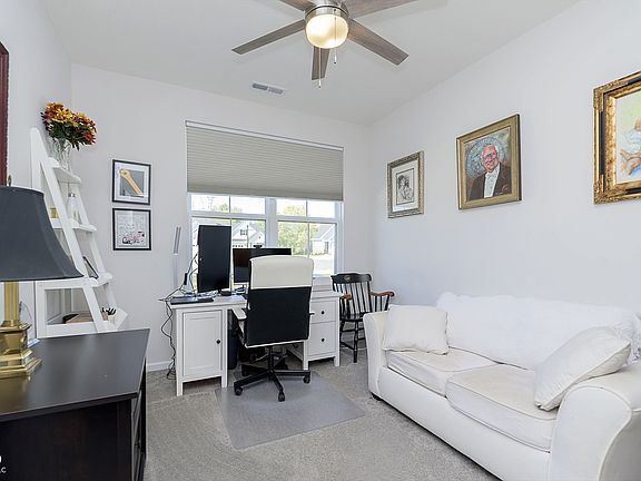 4th image of 843 Stone Trace Ct