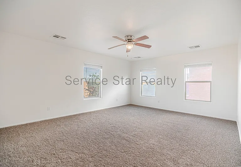 25235 W La Mont Ave — Photo 17