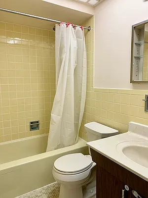 Rented by Oxford Property Group | media 32