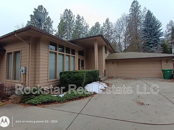4th image of 5605 N Northwood Dr