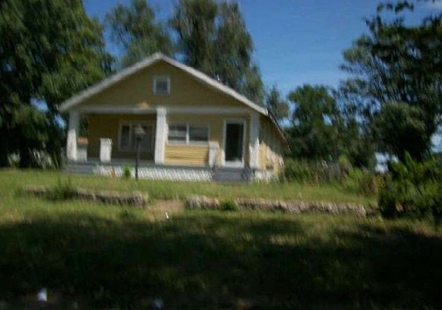 1st image of 1619 Henrietta Ave