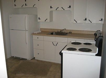 2nd image of 532 Main St APT 1