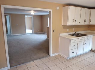 320 N Blake St #A, Olathe, KS 66061