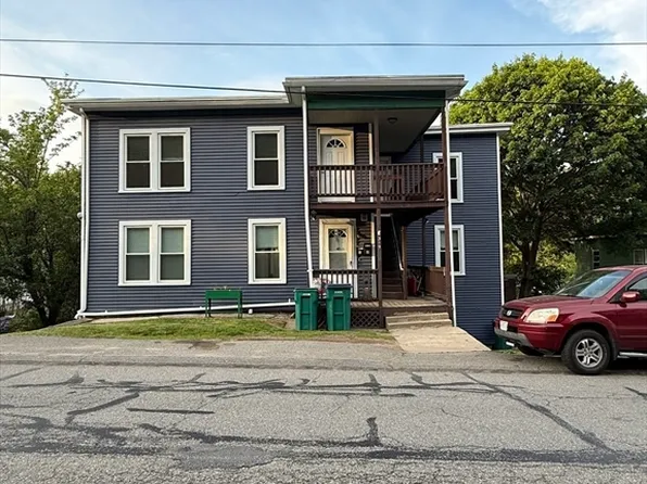 319 Canton St Floor 2, Fitchburg, MA 01420