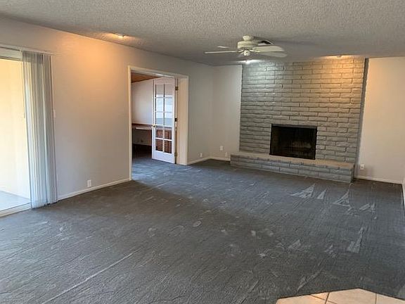 3rd image of 1115 E Watson Dr