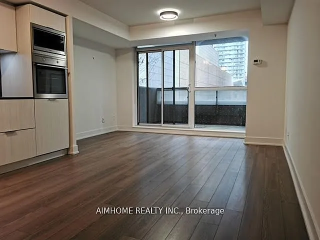 318 Richmond St W #416 — Photo 3