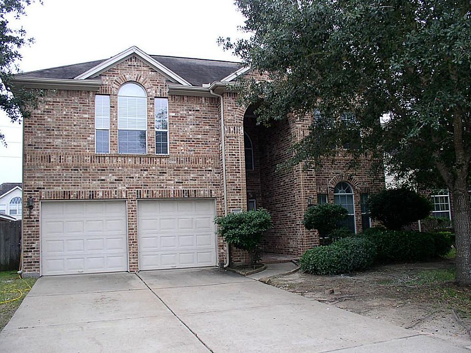 1st image of 19943 Silver Rock Dr