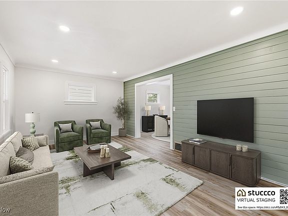 3rd image of 4712 Stickney Ave