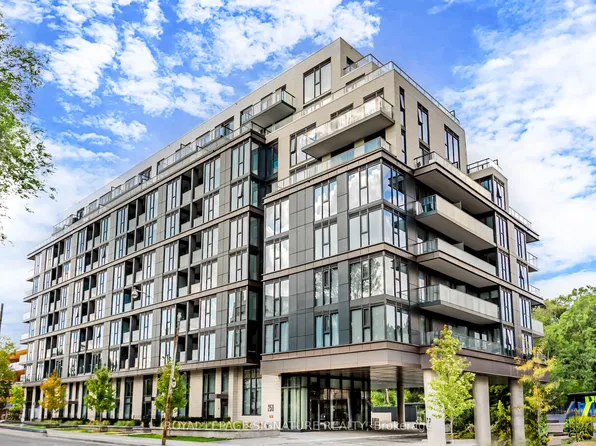250 Lawrence Ave W #609, Toronto, ON M5M 1B2