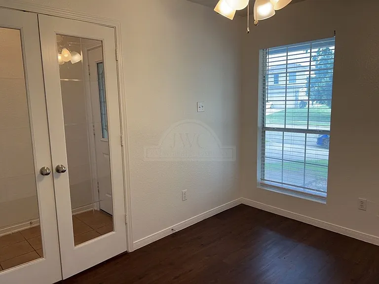 3304 Catalina Dr — Photo 11