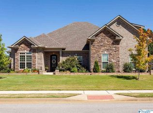 217 Farmdale Dr, Madison, AL 35756