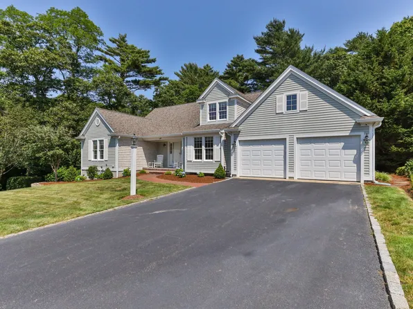 140 Forest Hills Road, Cotuit, MA 02635
