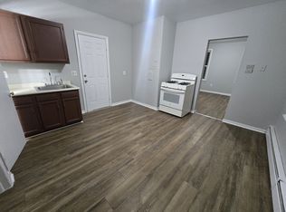 886 Dixwell Ave #2LL, Hamden, CT 06514