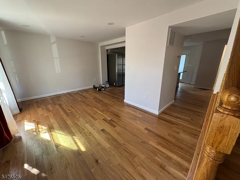 87 Fairview Ave — Photo 11
