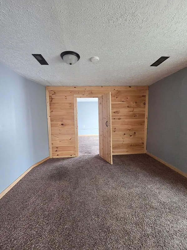 3 bed, 2.0 bath, 1000 sqft, $1,200 — Photo 4